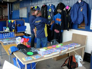 Andy Griggs sets up his track shop to exacting specifications